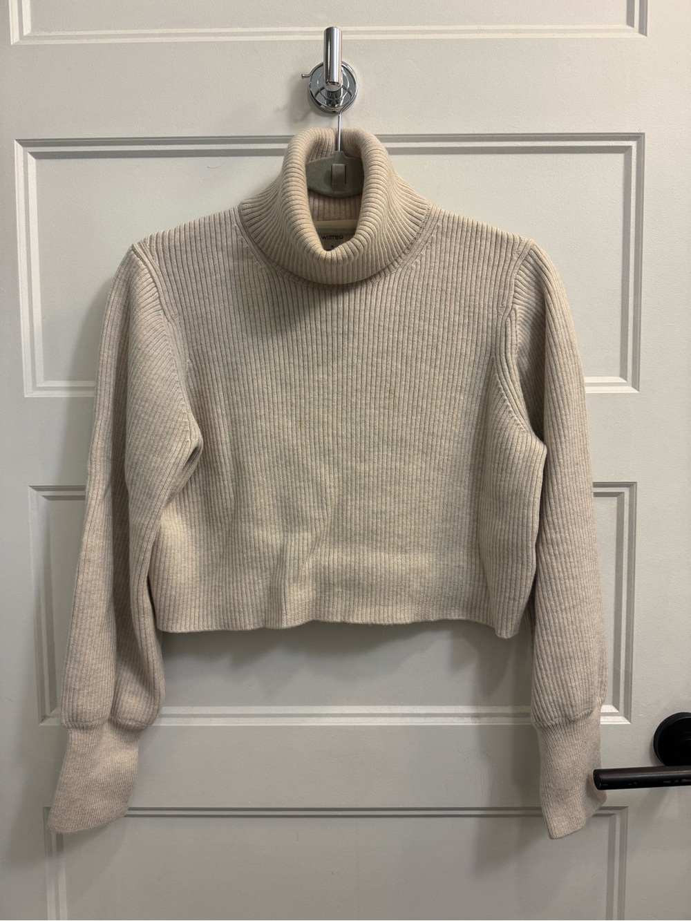 Wilfred (Aritzia) 100% Merino Wool Cropped Turtleneck Sweater - Oatmeal - Size M